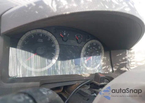 2008 Ford Escape Xlt z USA, uszkodzony, nr VIN 1FMCU03Z08KA81945